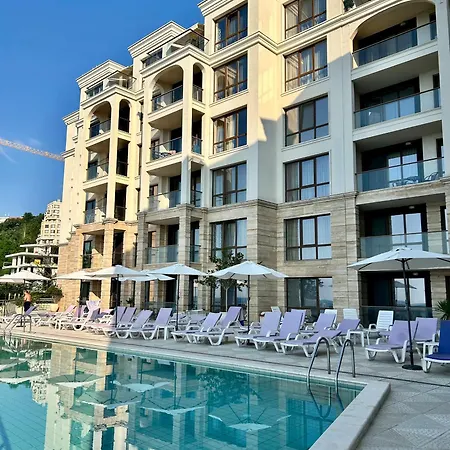 Azure Kabakum L 2br L Pool L 50m To Варна